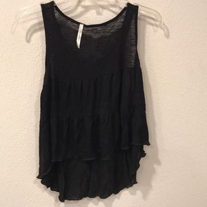 Black tank top short in front ! NEW !